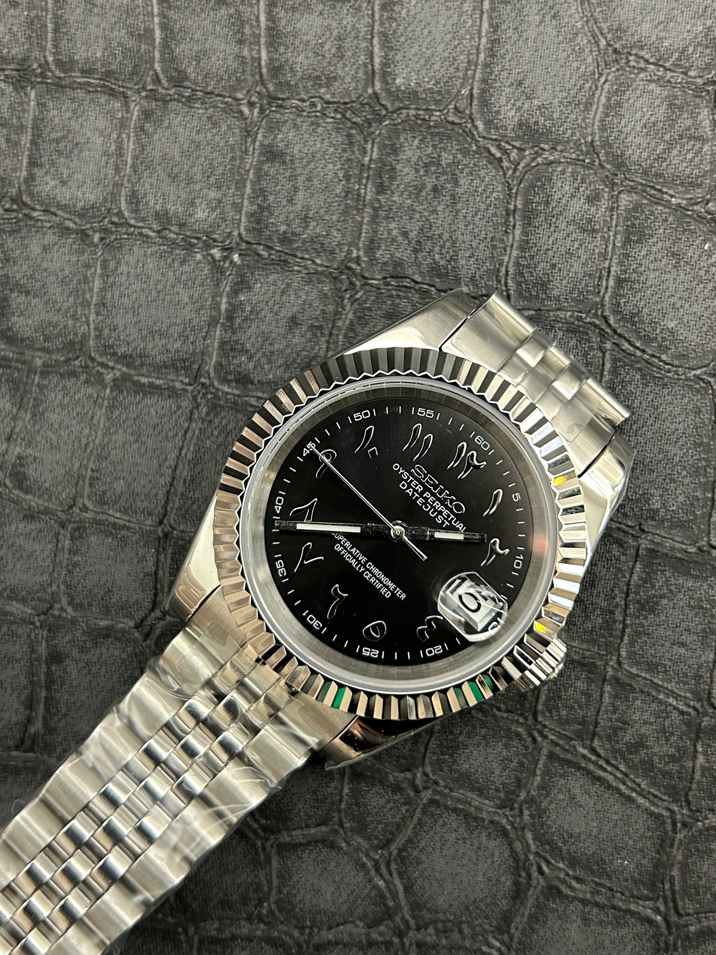 Seikojust mod black Arabic dial 40mm