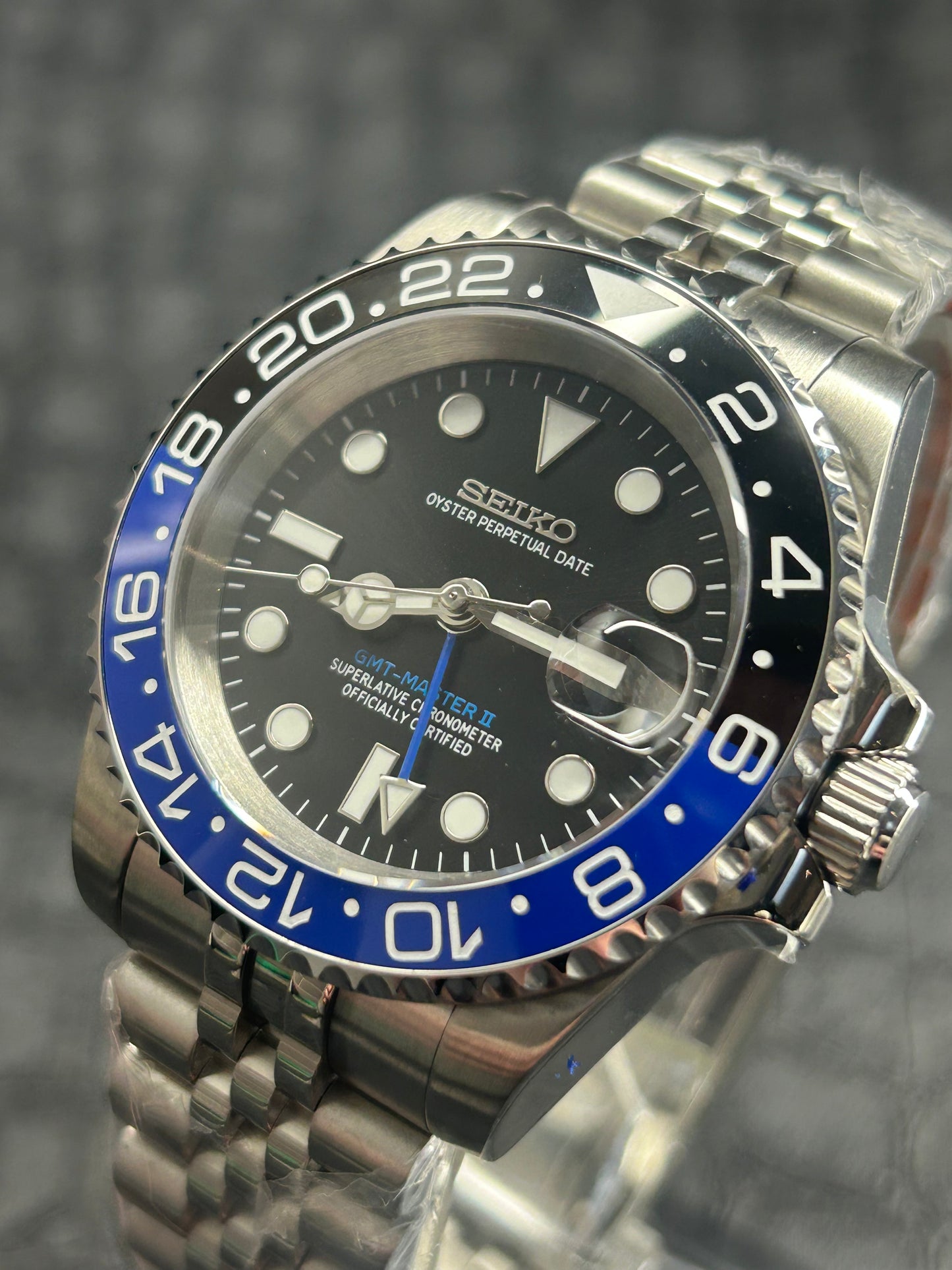 Seiko mod Batman, Batgirl Jubilee GMT Open Back Stainless Steel Watch
