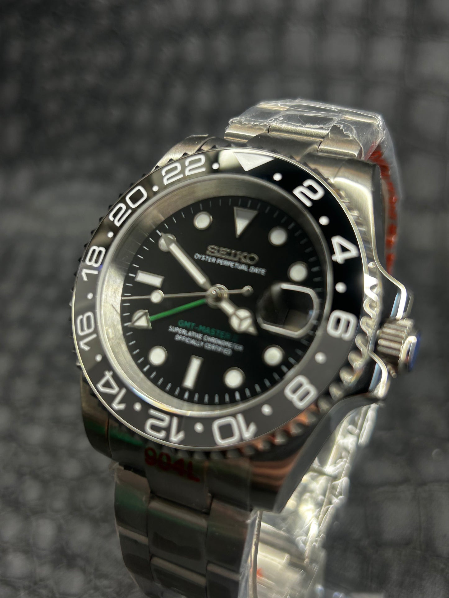 Seiko Mod Bruce Wayne GMT Oyster Open Back
