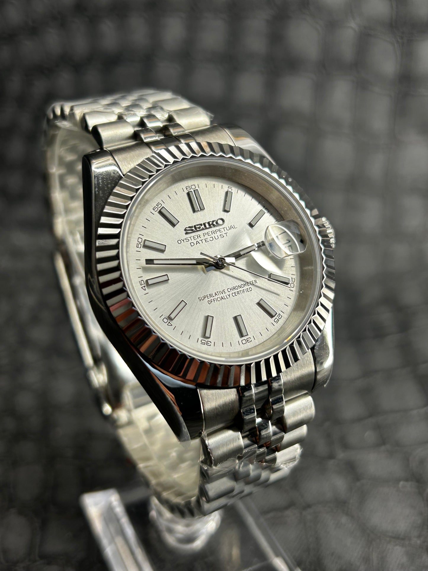 Seikojust mod silver white oyster perpetual seikojust dial jubilee open back