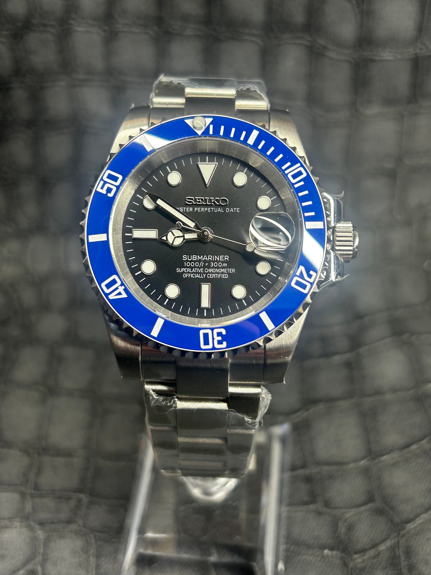 SEIKOMARINER Blueberry Oyster Stainless Steel Watch