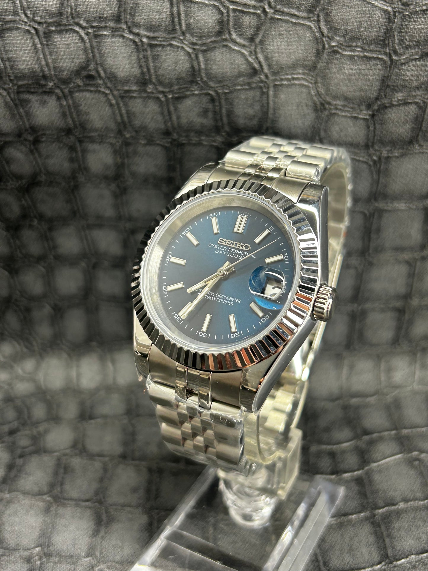 Seikojust blue jubilee stainless watch