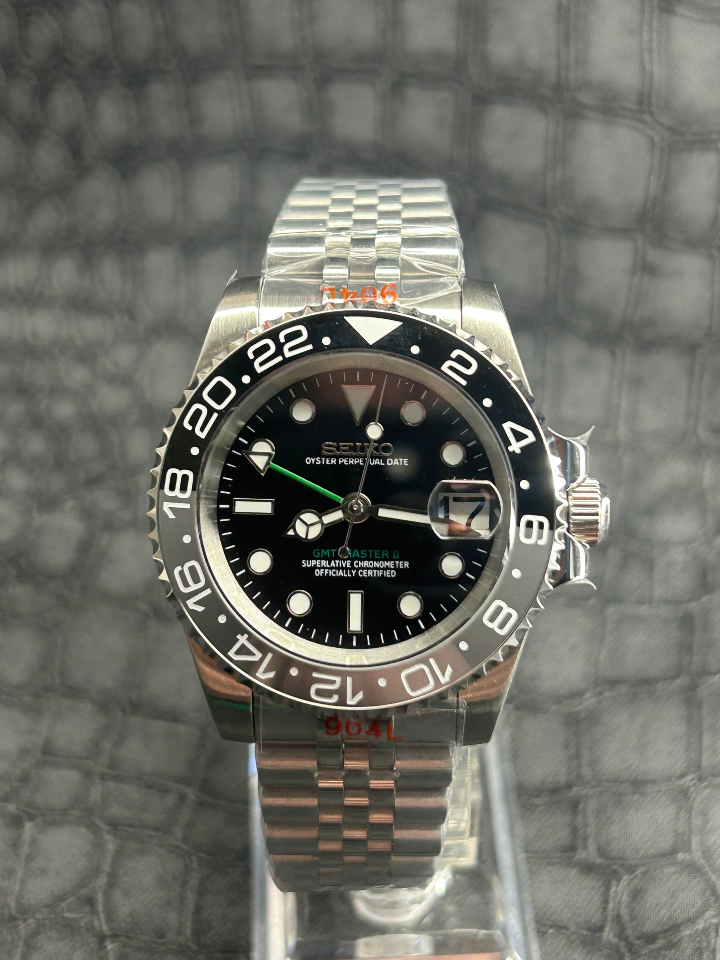 Seiko mod Bruce Wayne Jubilee Stainless steel Open Back Custom Watch
