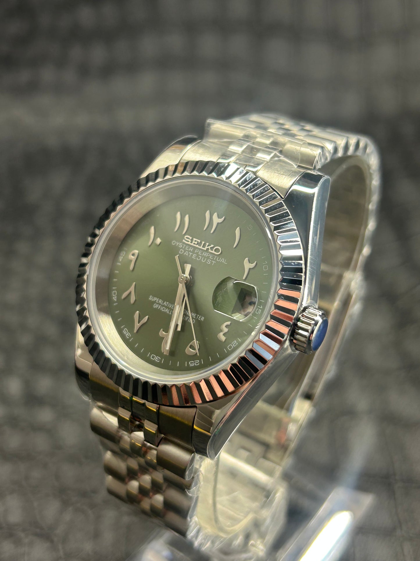 Seiko mod Olive Arabic Dial jubilee Custom stainless steel watch