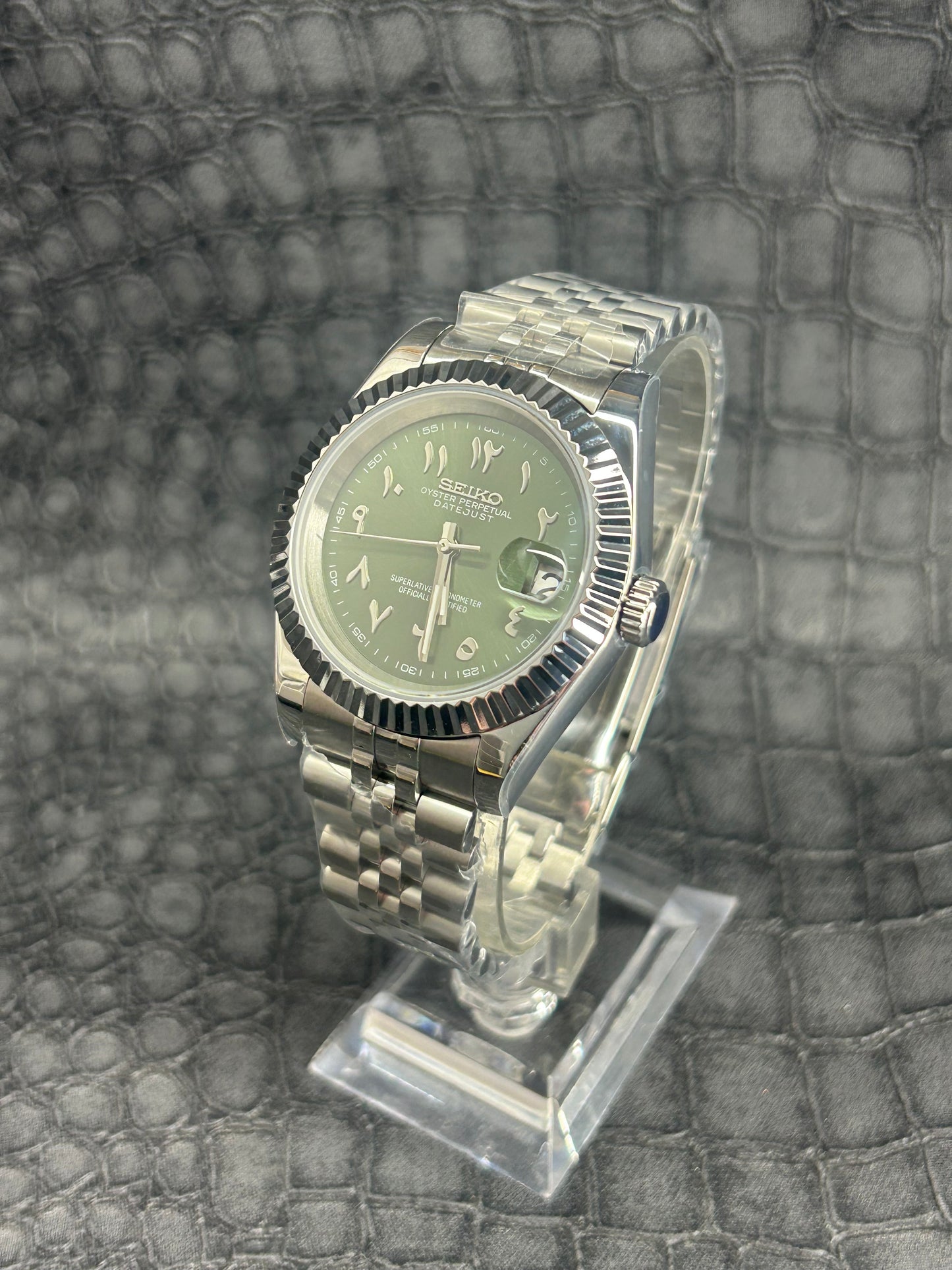 Seiko mod Olive Arabic Dial jubilee Custom stainless steel watch