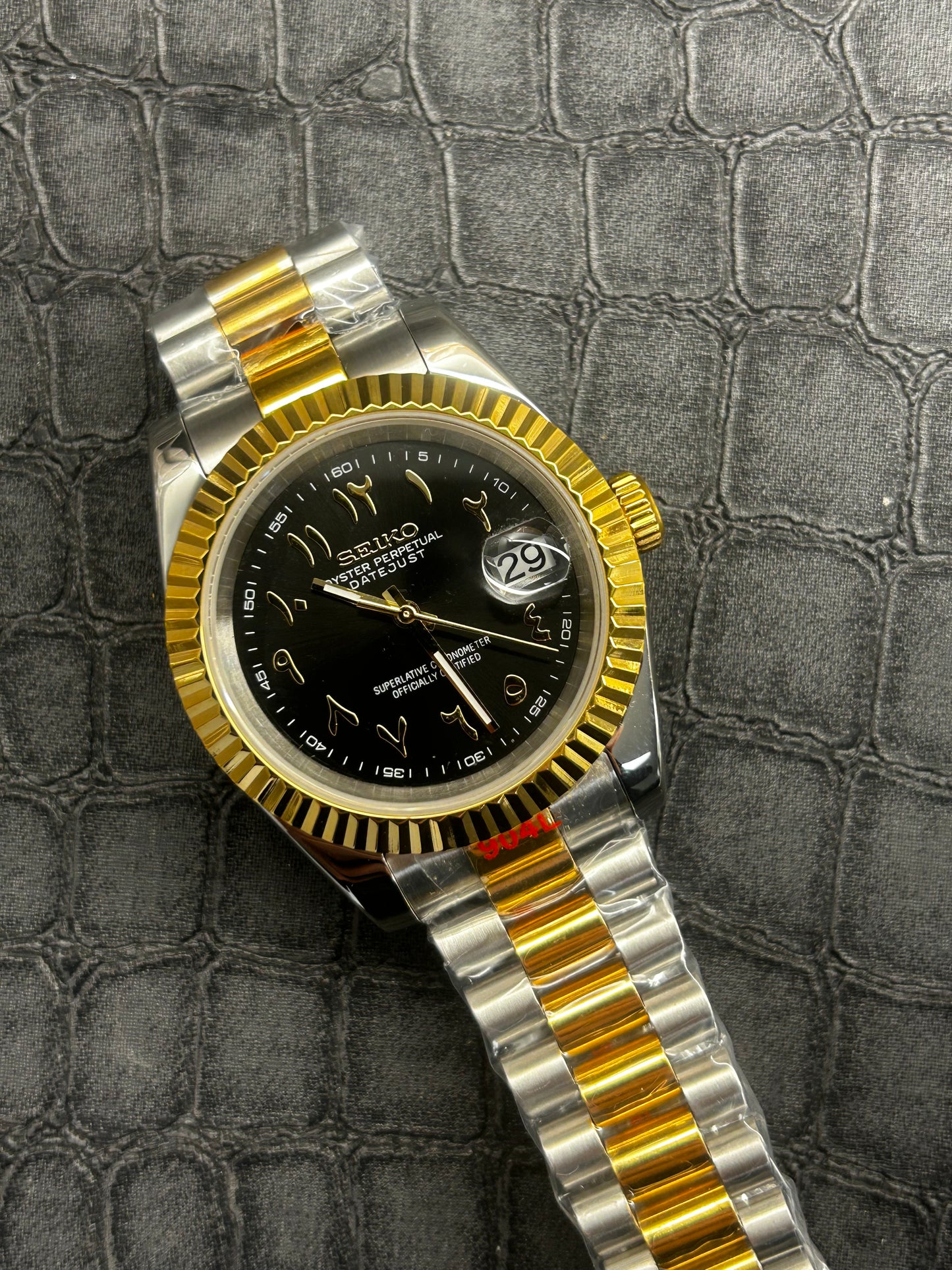Seiko mod 2Tone gold and stainless steel Arabic dial