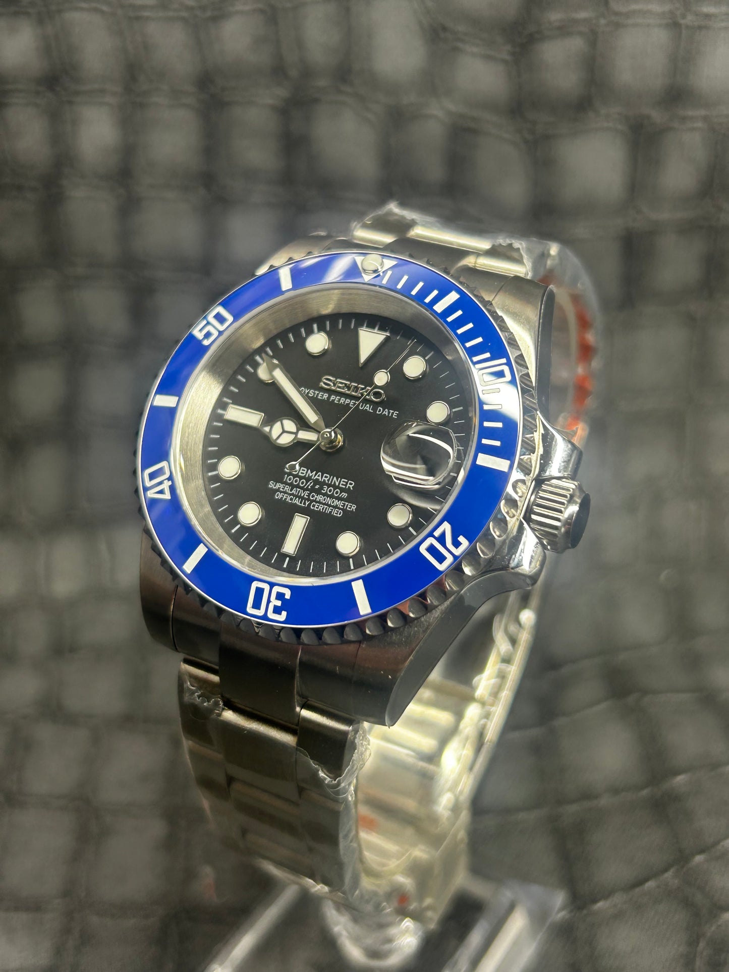 SEIKOMARINER Blueberry Oyster Stainless Steel Watch
